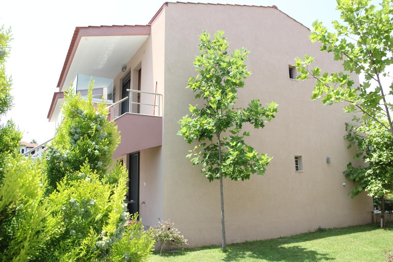Polychrono Apartments Екстер'єр фото